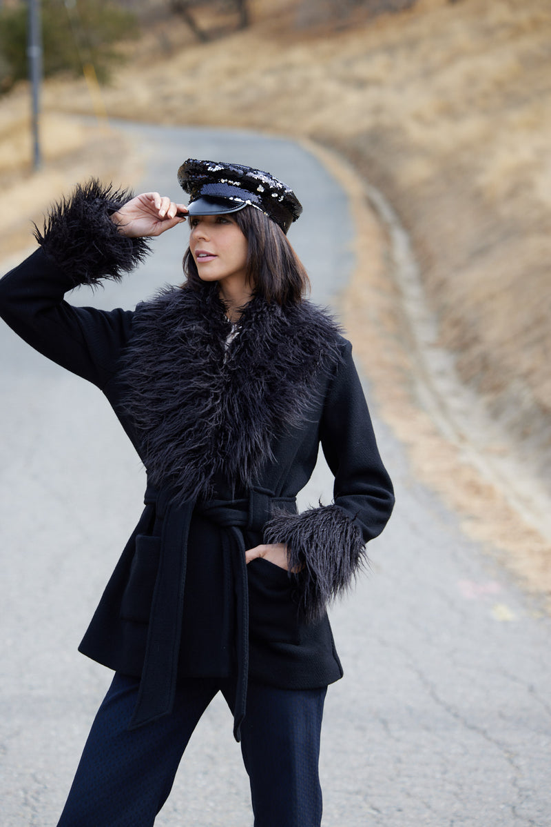 Retro style boho black coat with faux fur trim
