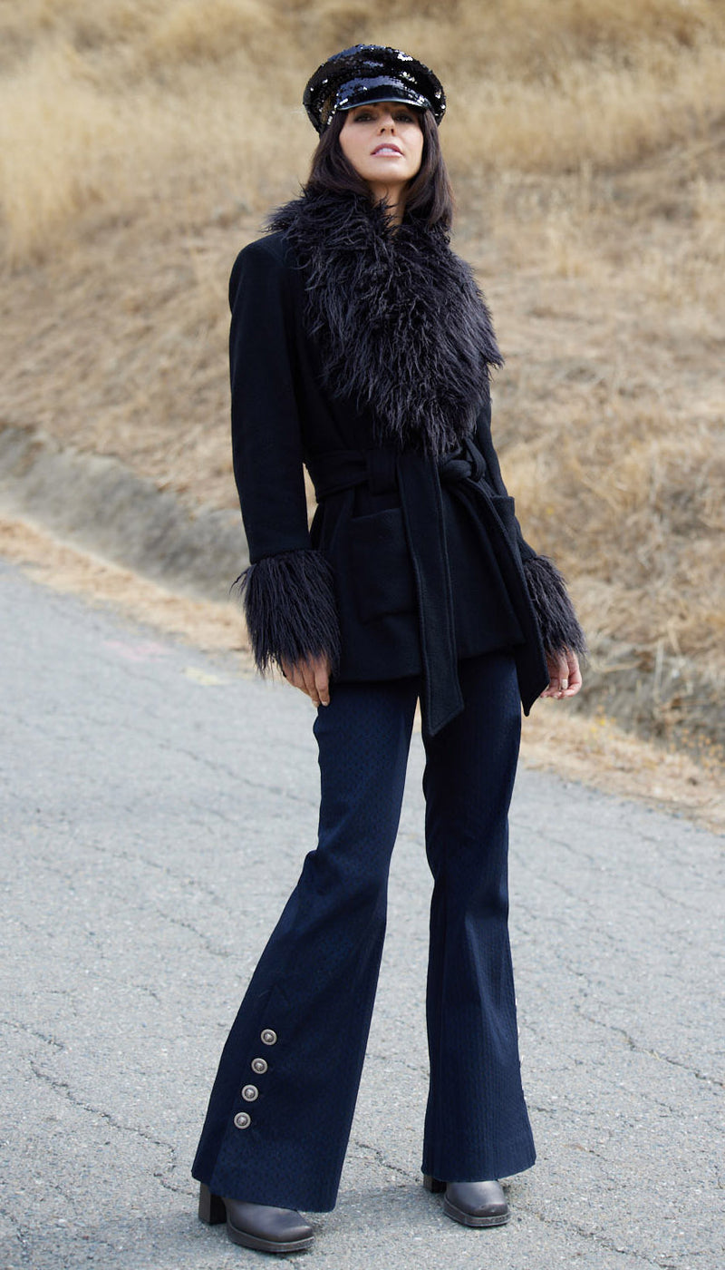 Retro style boho black coat with faux fur trim