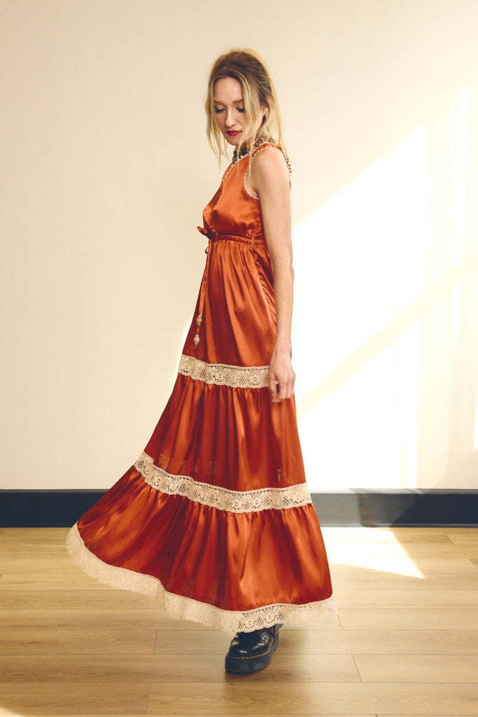 🧵 Amber Long Satin Dress - PhilineSF🧵 Amber Long Satin Dresswomens Dresses